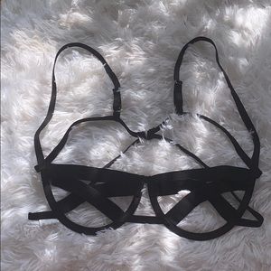 Black bondage bra